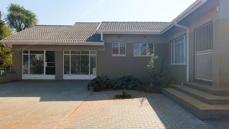 4 Bedroom Property for Sale in Balley Duff Free State